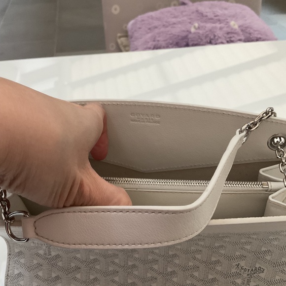 Rouette White Leather Bag - Picture 7 of 9